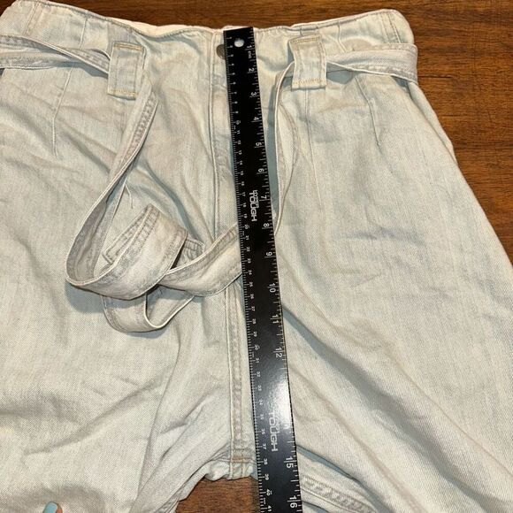 POLO RALPH LAUREN Cayuga Wash Tapered Belted Denim Pants - Picture 7 of 8